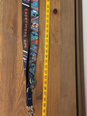 Disney Parks XL Polyurethane Stitch Pin Trading Lanyard